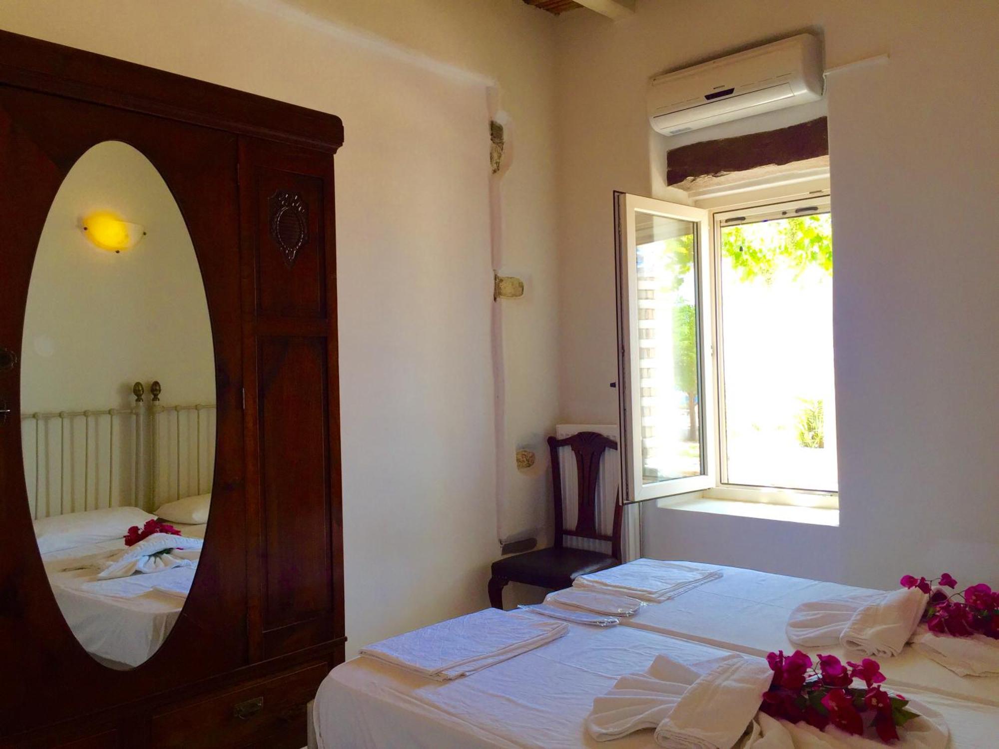 Paros Afrodite Luxury Villas Alikí 객실 사진